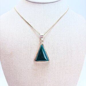 VTG Sterling Silver 925 Green Onyx Triangle Pendant Necklace Size 30" Length